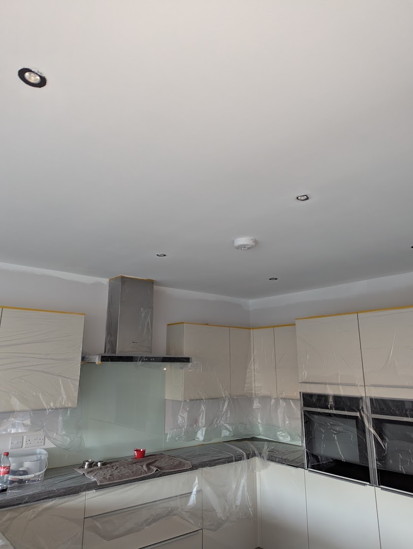Paul Dellar Painter & Decorator — Photos 9